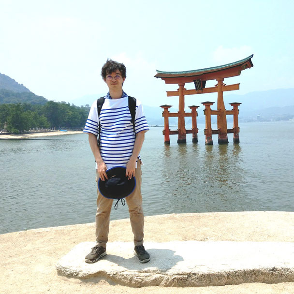 旅休暇